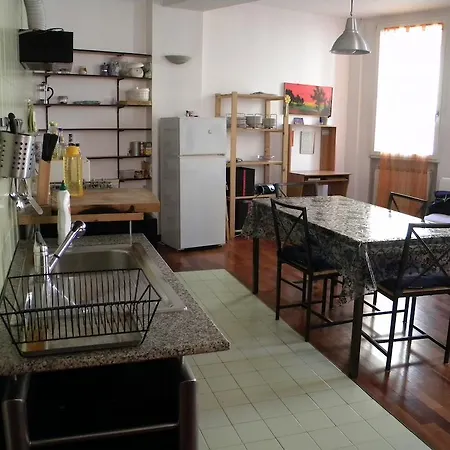 Ampio Open Space In Centro Storico Bologna